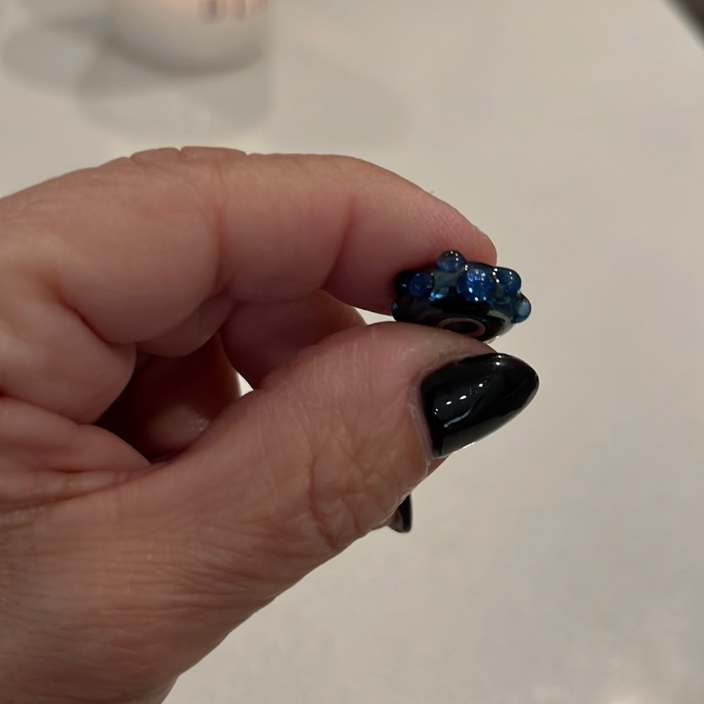 Blue fizz authentic trollbead